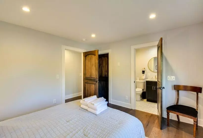 Luxe Highlands Haven W/ Fire Pit + Hot Tub!