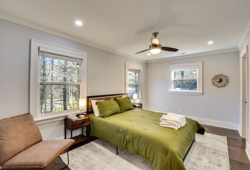 Luxe Highlands Haven W/ Fire Pit + Hot Tub!