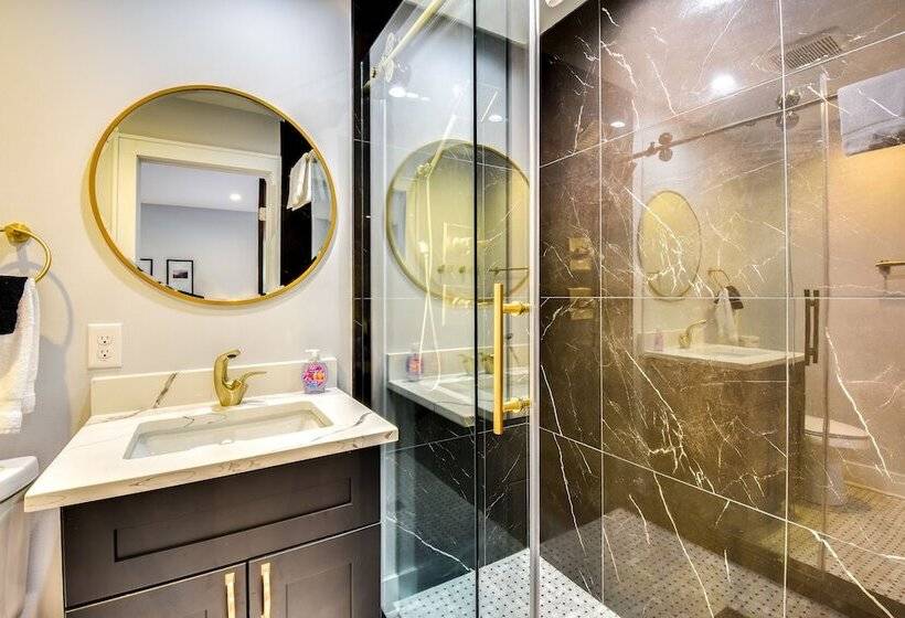 Luxe Highlands Haven W/ Fire Pit + Hot Tub!