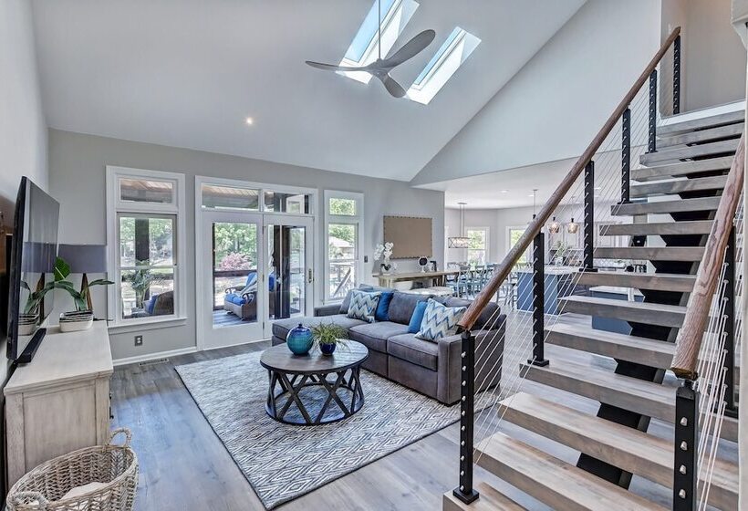 Oasis At Ballycastle By Avantstay Private Beach