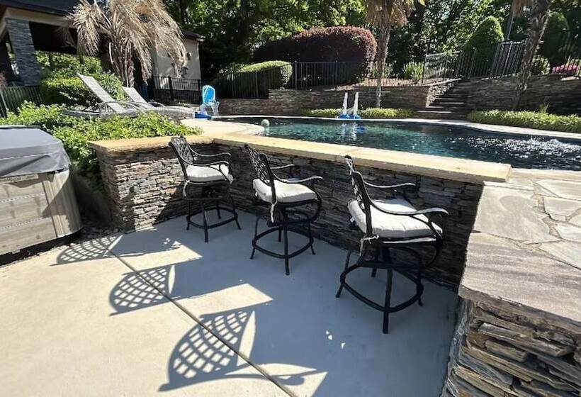 Oasis At Ballycastle By Avantstay Private Beach