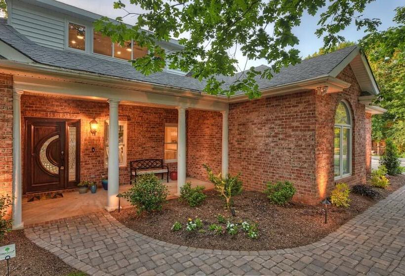 Oasis At Ballycastle By Avantstay Private Beach