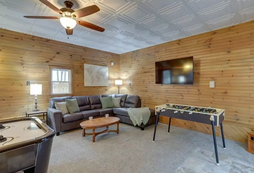 Ohio Escape Near Sports Force Parks & Cedar Point!