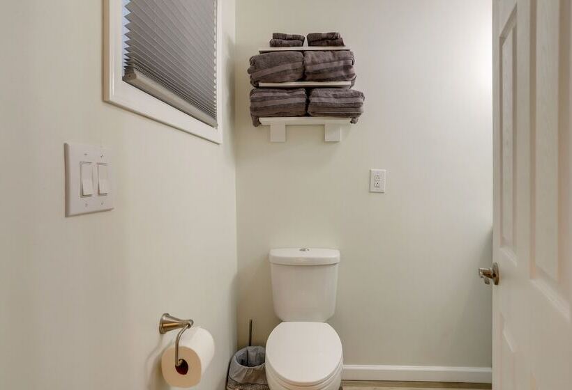 Ohio Escape Near Sports Force Parks & Cedar Point!