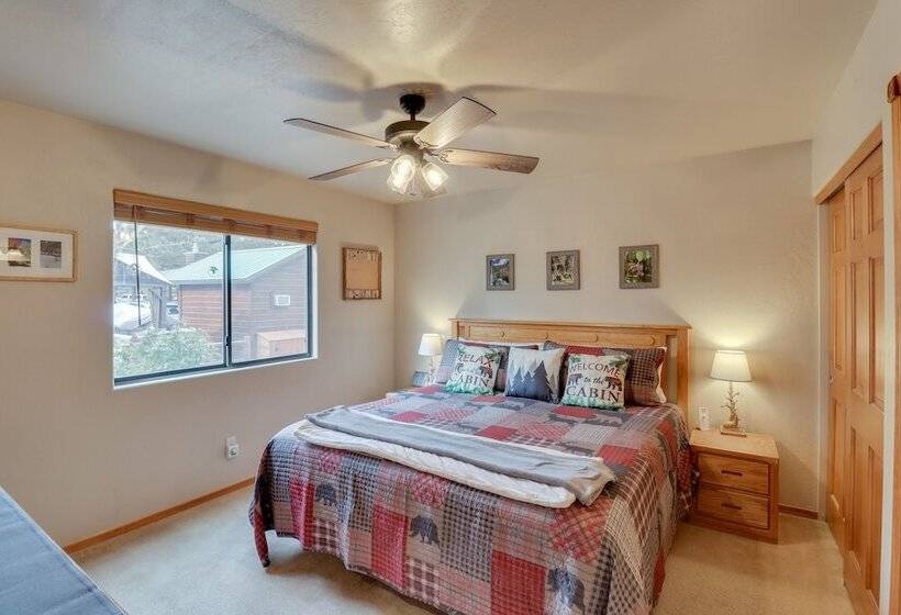 Overgaard Cabin W/ Gas Grill & Propane Fire Pit!