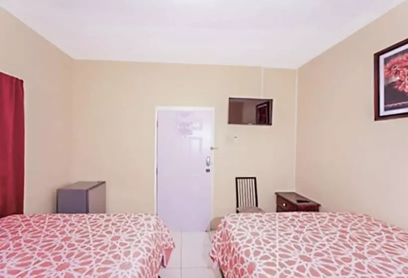 پانسیون Scarlett By The Sea