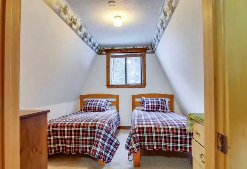 Pet Friendly Carthage Home With Fire Pit!