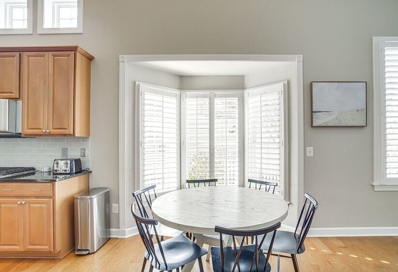 Family Friendly Rehoboth Beach Home W/ Hot Tub