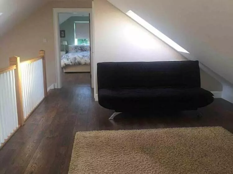 Residenssi The Doc S Self Catering