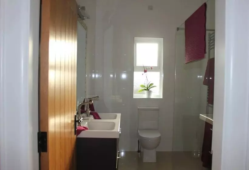 Residenssi The Doc S Self Catering