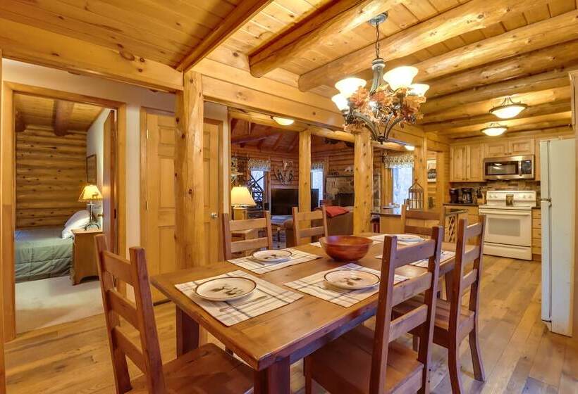 Secluded Cresco Log Cabin W/ Fire Pit!