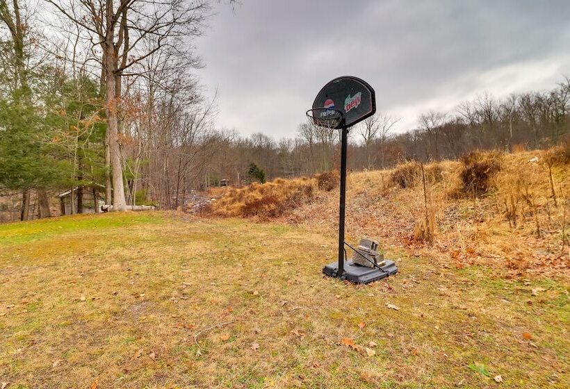 Secluded Cresco Log Cabin W/ Fire Pit!