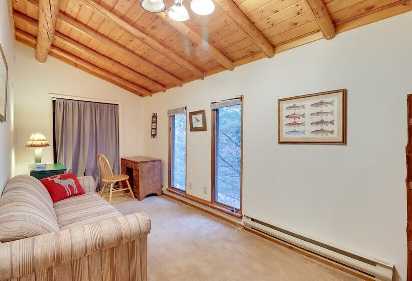 Secluded Cresco Log Cabin W/ Fire Pit!