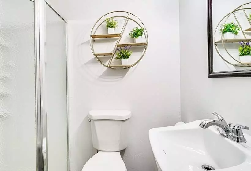 Spacious Utah Home: 34 Mi To Salt Lake City