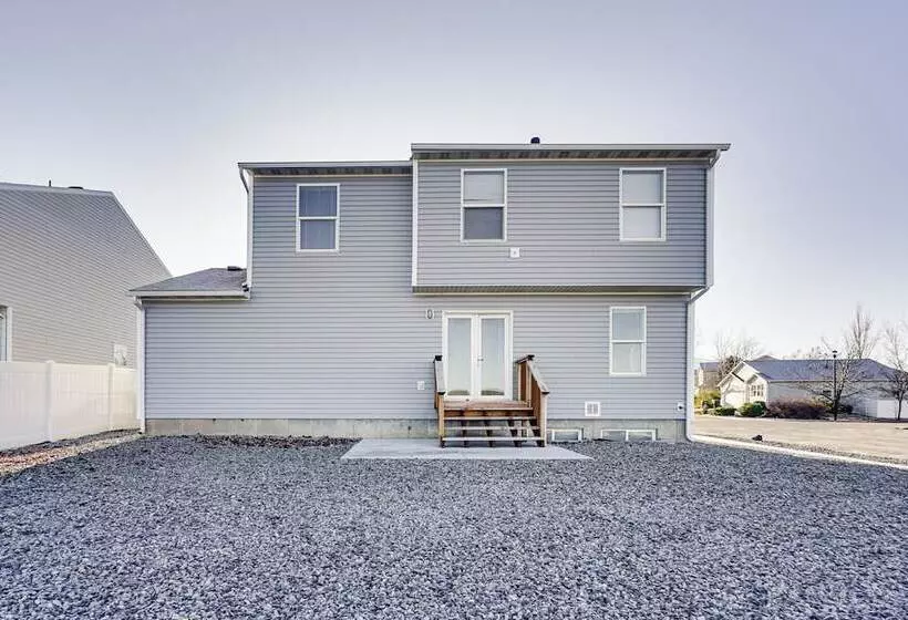 Spacious Utah Home: 34 Mi To Salt Lake City