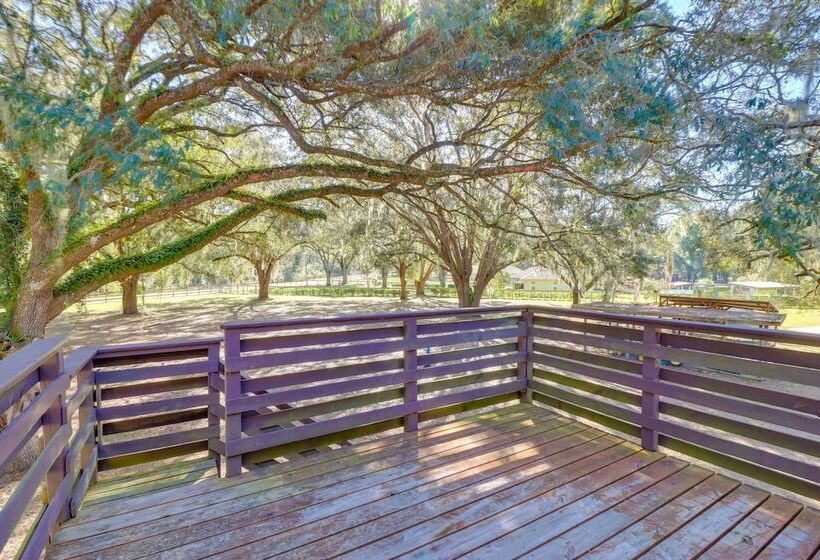 10 Mi To Lake Sumter: Home W/ Deck In Summerfield