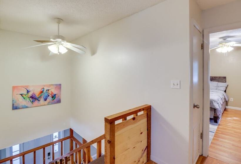 10 Mi To Lake Sumter: Home W/ Deck In Summerfield