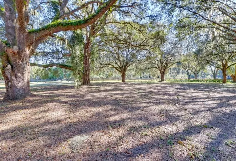 10 Mi To Lake Sumter: Home W/ Deck In Summerfield