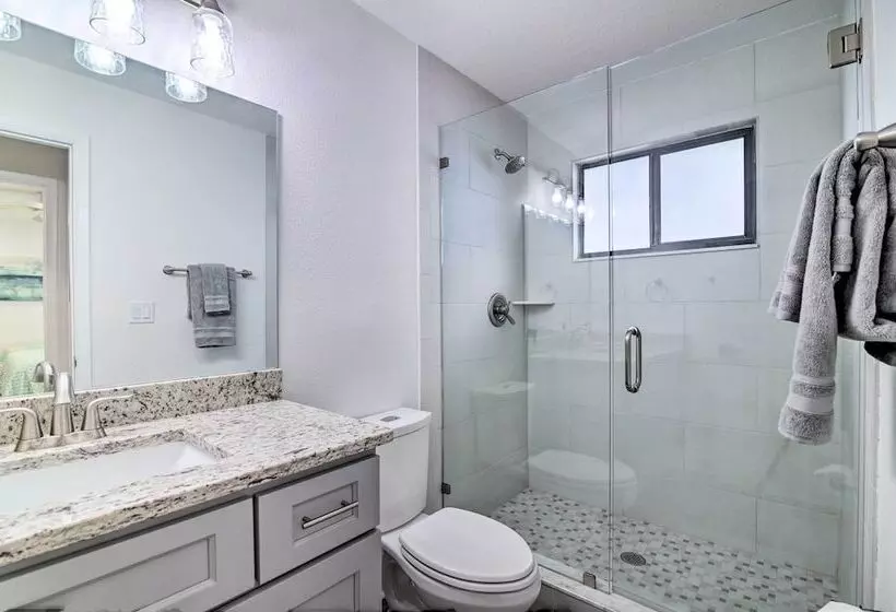 Tranquil Home W/ Private Yard + Fishing Dock!
