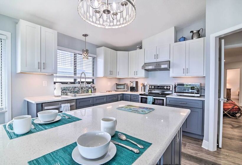 Tranquil Home W/ Private Yard + Fishing Dock!