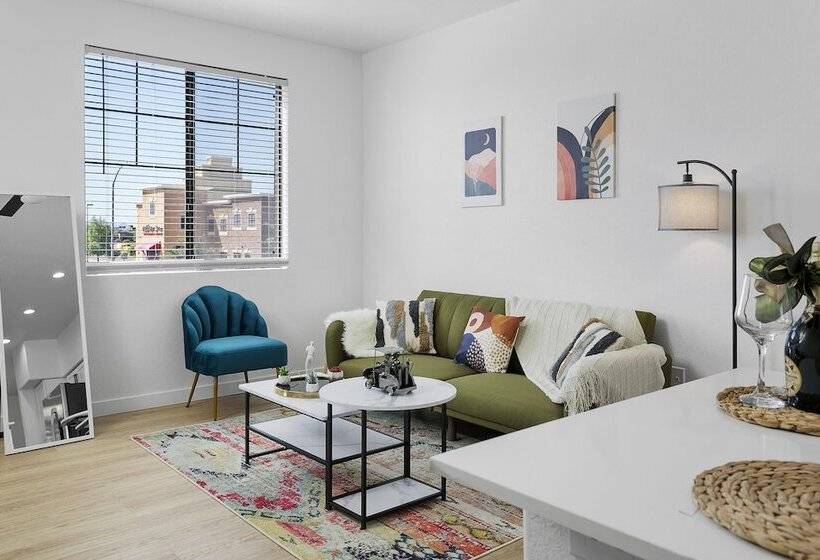 Two Glendale Cozysuites With Pool 2 & 9