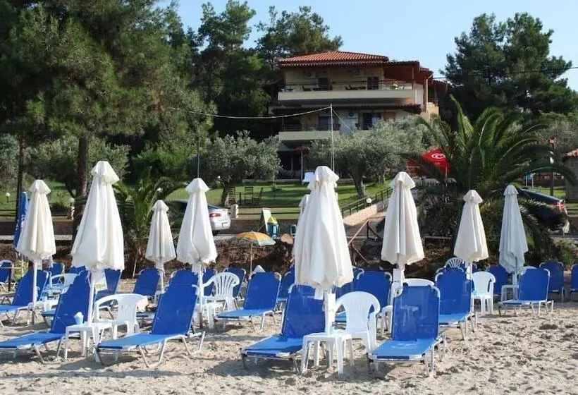 Bambola Apartments By Booking Kottas