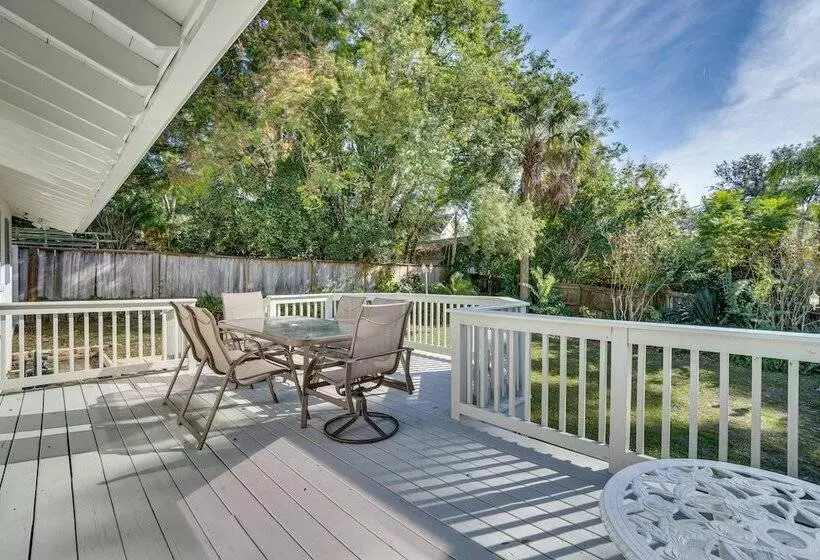 Vintage Mount Dora Cottage W/ Screened Porch!