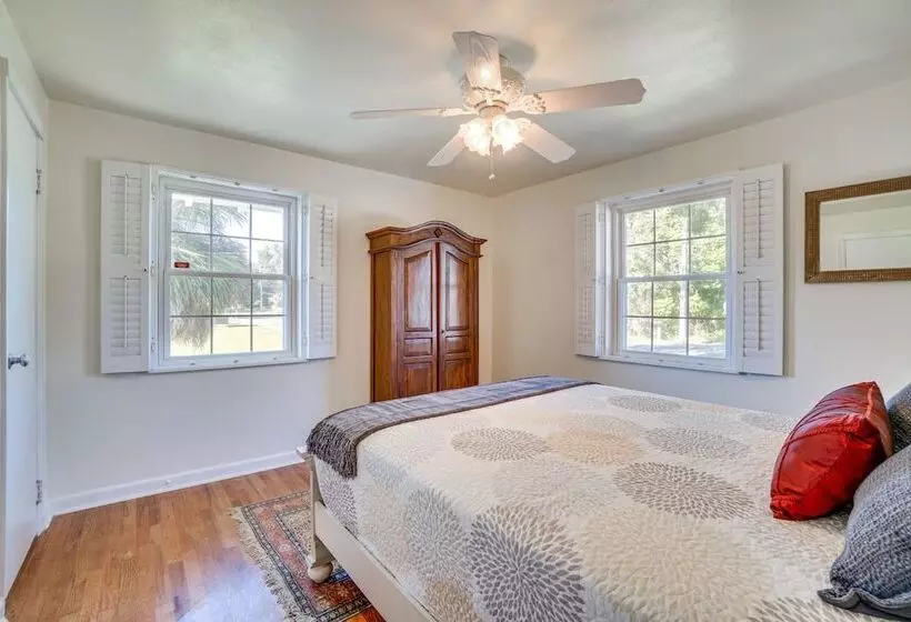 Vintage Mount Dora Cottage W/ Screened Porch!