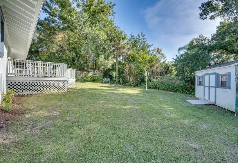 Vintage Mount Dora Cottage W/ Screened Porch!