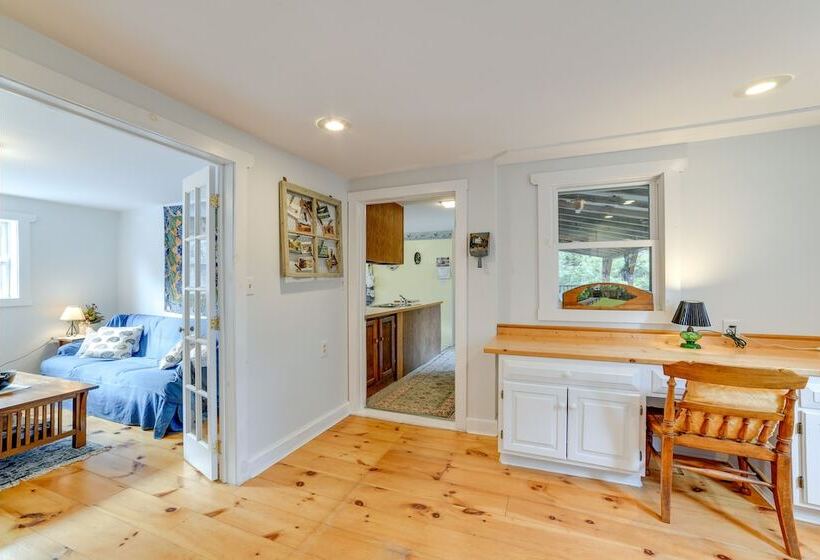 Wooded Walton Home With Fire Pit & On Site Pond!