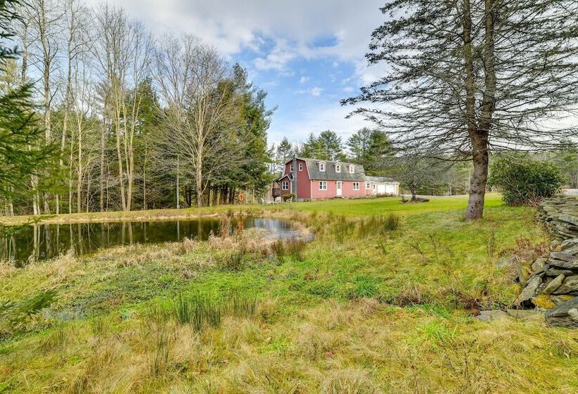 Wooded Walton Home With Fire Pit & On Site Pond!