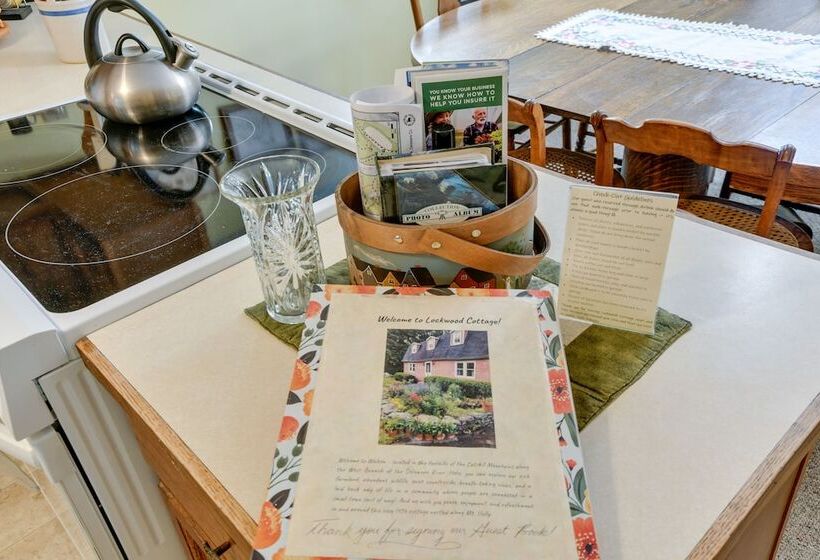 Wooded Walton Home With Fire Pit & On Site Pond!