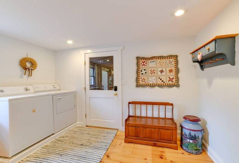 Wooded Walton Home With Fire Pit & On Site Pond!