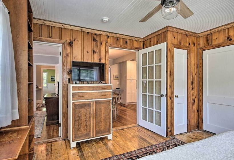 Historic Augusta Cottage W/ Mid Century Vibe!