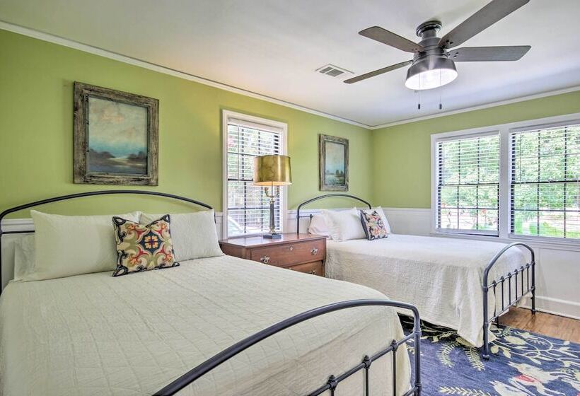 Historic Augusta Cottage W/ Mid Century Vibe!