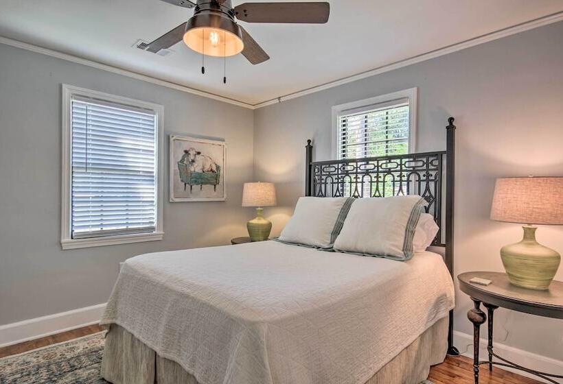 Historic Augusta Cottage W/ Mid Century Vibe!