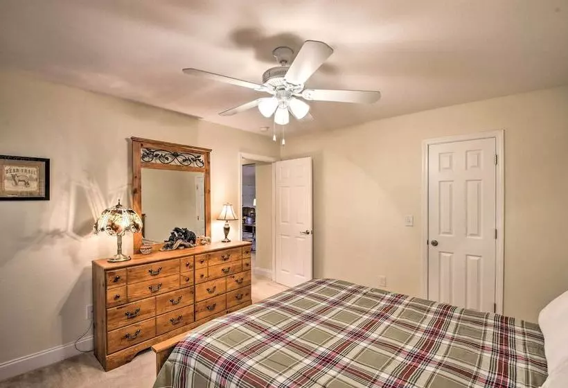 Blairsville Home W/ Deck & Stunning Mountain Views