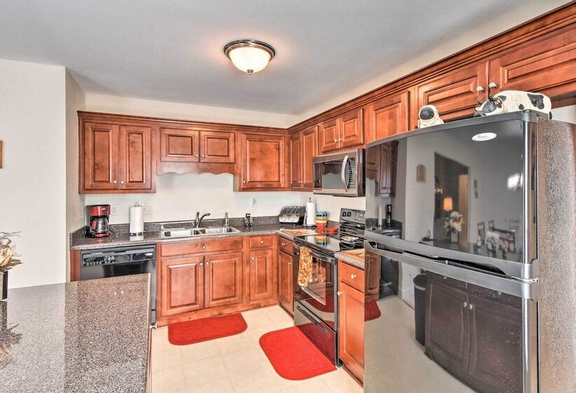 Blairsville Home W/ Deck & Stunning Mountain Views