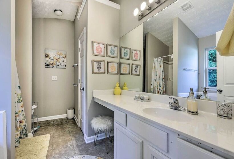 Boho Union City Home < 20 Mi To Dtwn Atlanta!