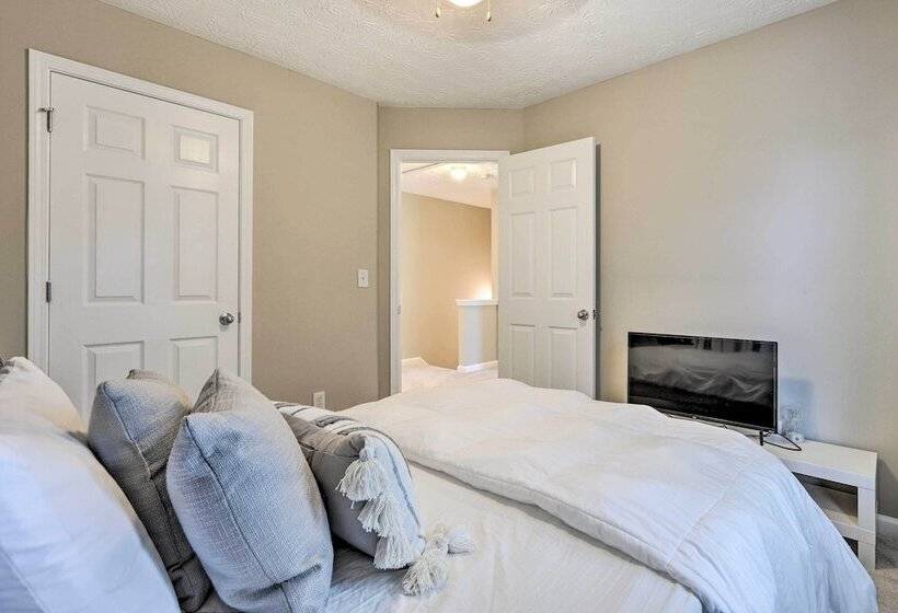 Boho Union City Home < 20 Mi To Dtwn Atlanta!