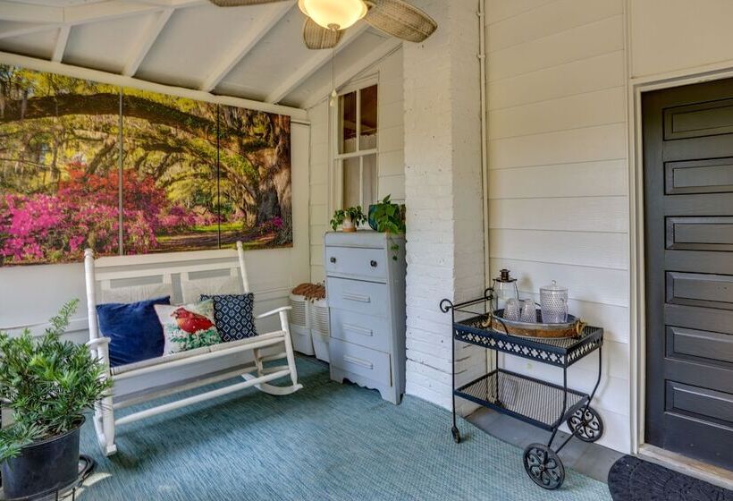 Charming Thomasville Getaway: Walk To Downtown!