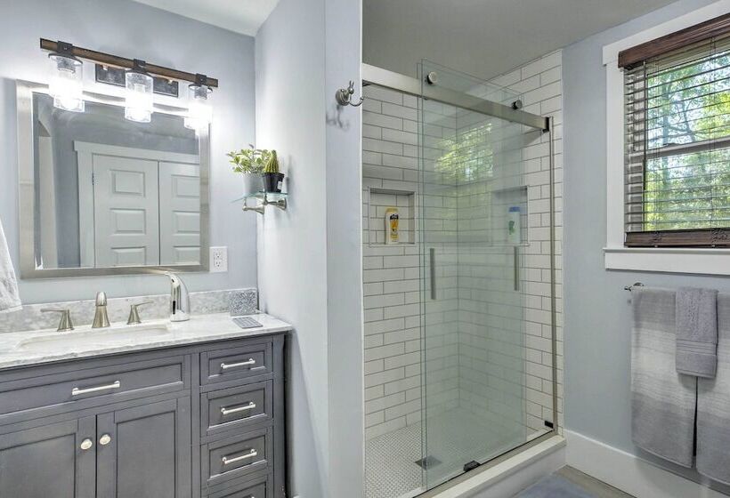 Cozy Family Escape < 2 Mi To Stone Mountain Park!