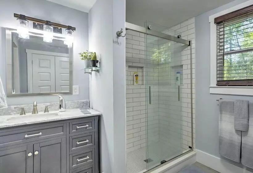 Cozy Family Escape < 2 Mi To Stone Mountain Park!