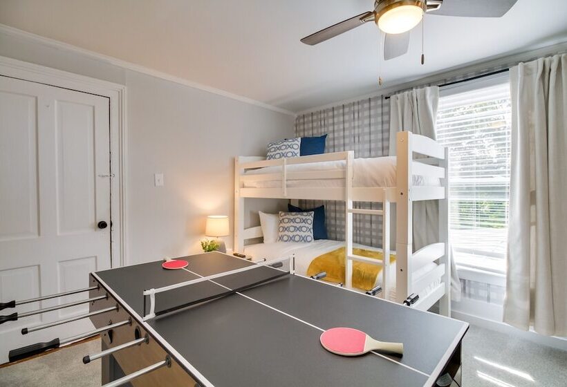 Cozy Virginia Home In Lynchburg Historic District!