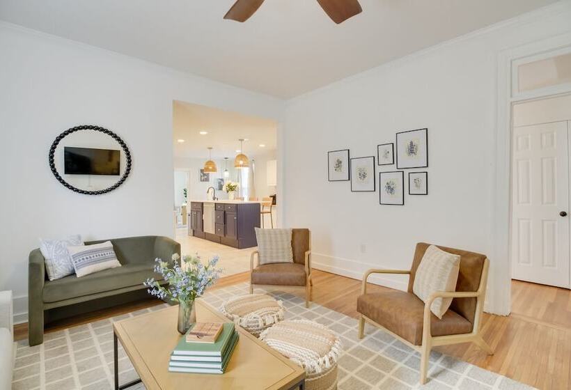 Cozy Virginia Home In Lynchburg Historic District!