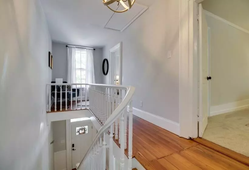 Cozy Virginia Home In Lynchburg Historic District!