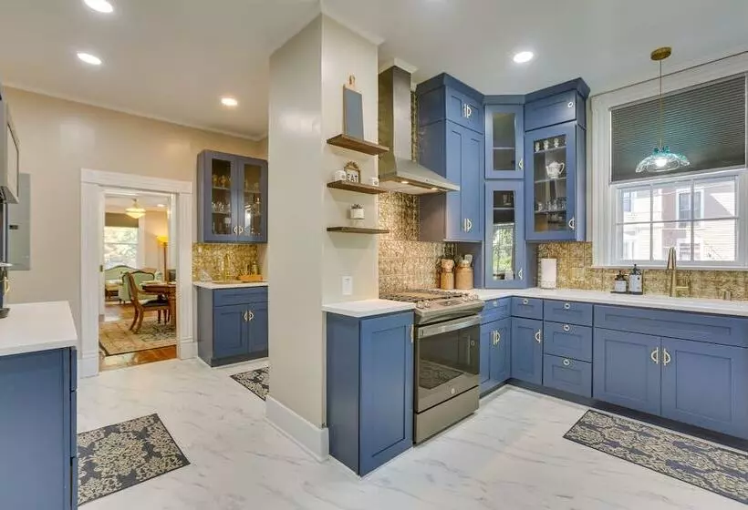 Danville Retreat W/ Hot Tub & Cozy Fireplace!