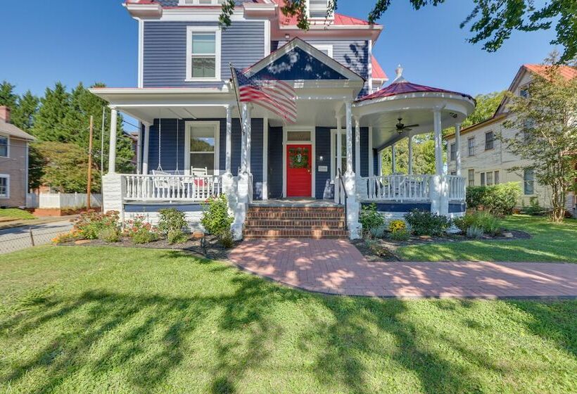 Danville Retreat W/ Hot Tub & Cozy Fireplace!