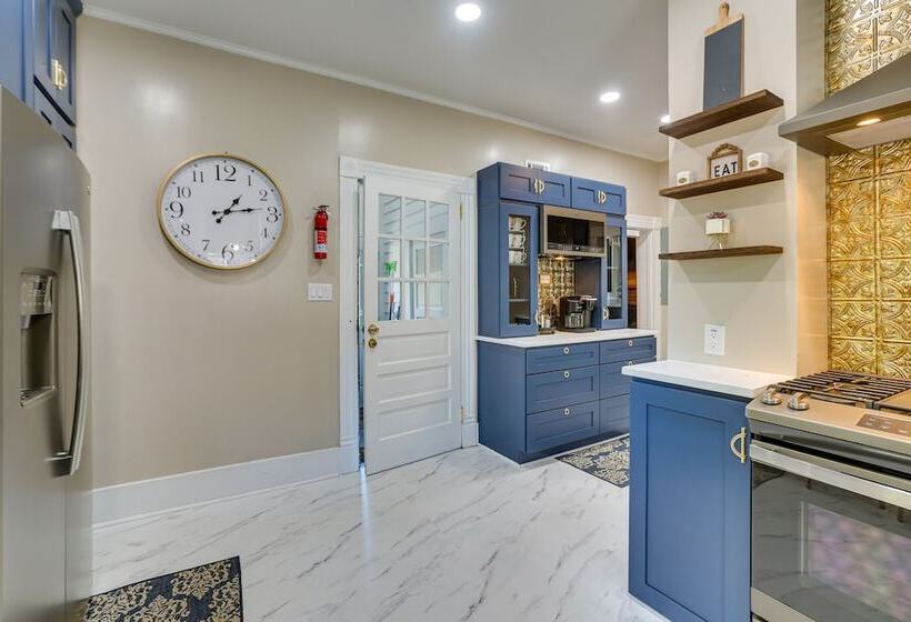 Danville Retreat W/ Hot Tub & Cozy Fireplace!