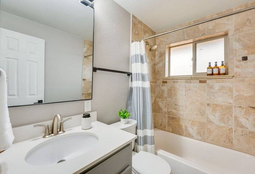 Dog Friendly Arvada Retreat W/ Fenced In Yard!